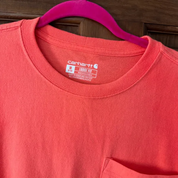 Carhartt Loose Fit Heavyweight Pocket Tee Shirt Women’s Medium 8/10 Neon Coral - Image 2