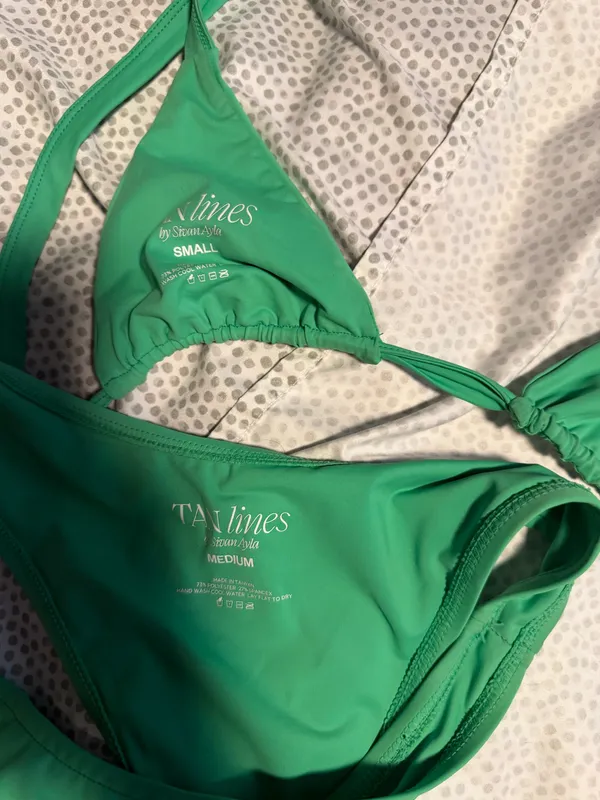 Green Bikini - Image 5