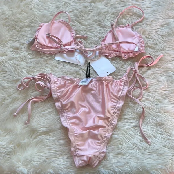 Dippin Daisys Pink Bikini Set - Image 2