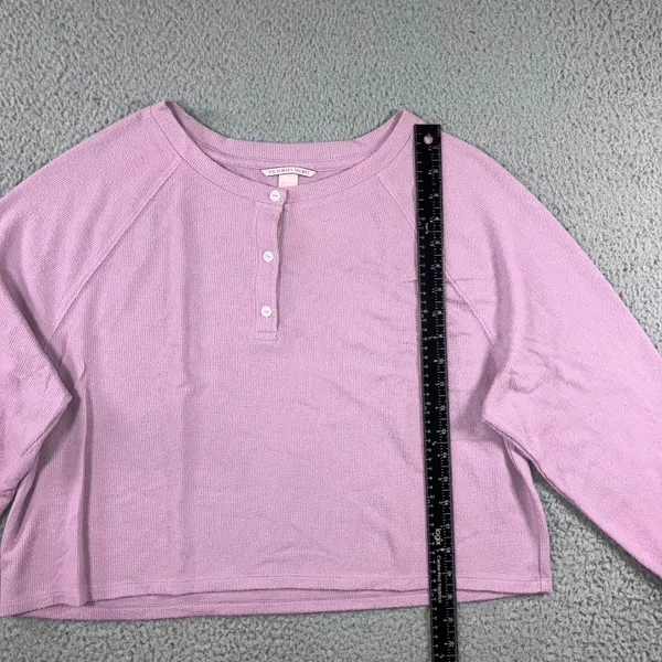 Victoria's Secret Lounge‎ Shirt Women Large Cropped Henley L/S Casual Preppy - Image 5