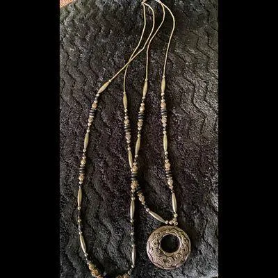 Antique look necklace - Image 2