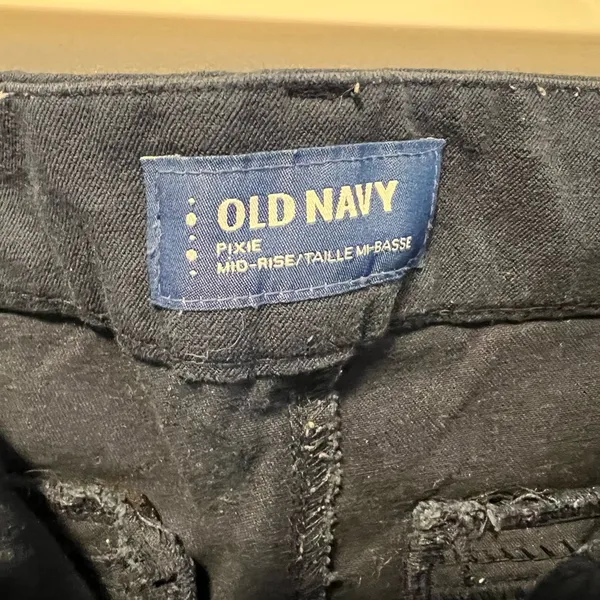 Old Navy Pixie pants - Image 3