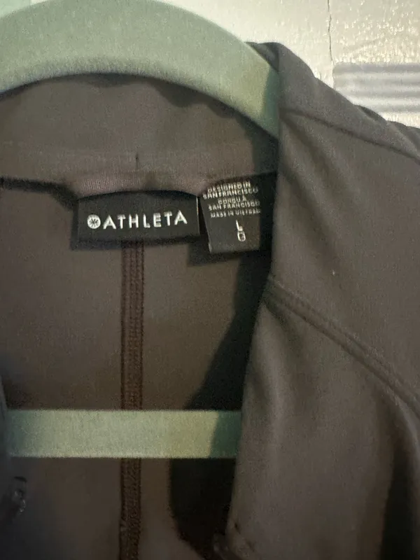 Athleta Women’s jacket full zip - Image 2