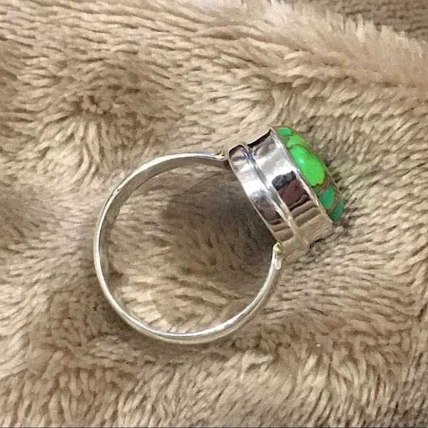 Mohave Green Turquoise Sterling Silver Ring 8-3/4 - Image 4