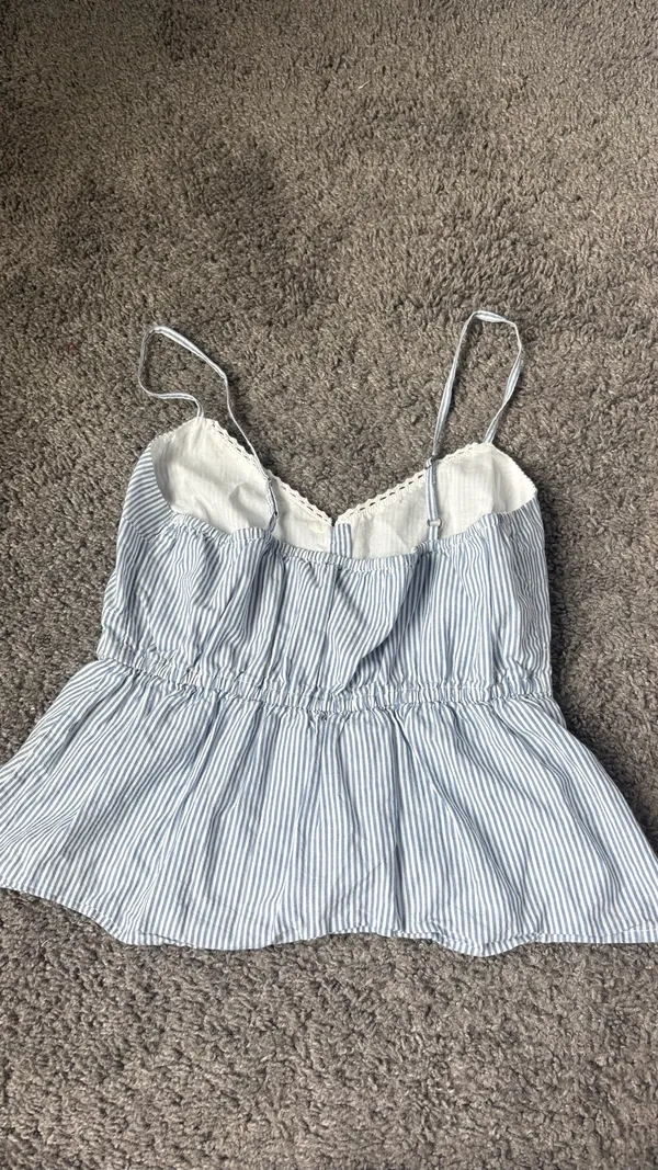 Hollister Tank Top - Image 3