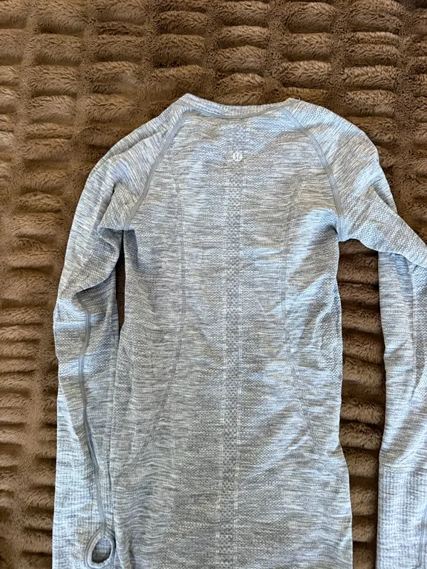 Lululemon Swiftly Long Sleeve Tech - Image 3