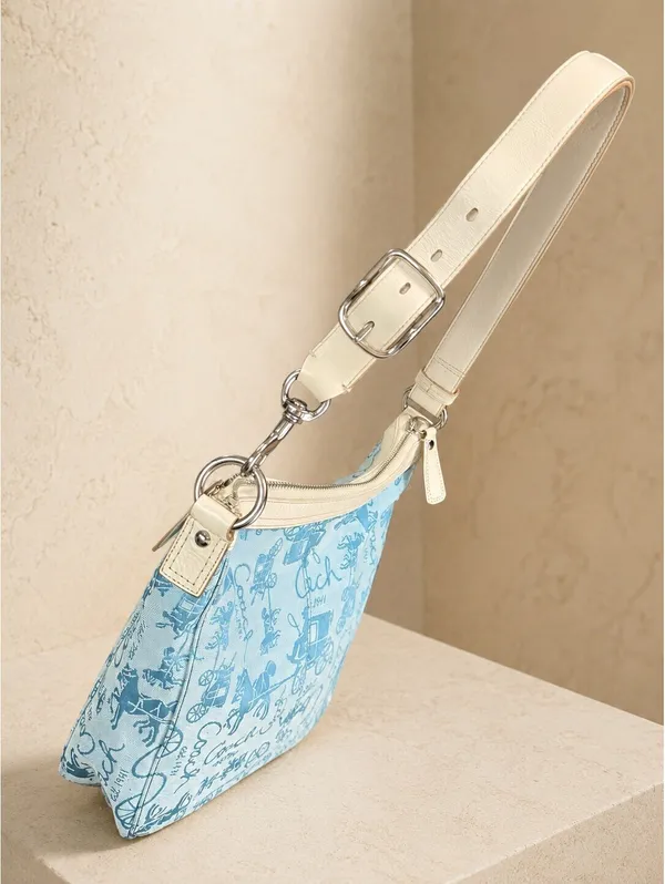 Coach Signature Canvas Bucket Shoulder Bag Blue Cream Adjustable Strap - Image 3