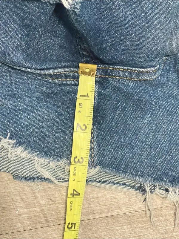 Wrangler Blue Distressed Frayed Hem Jean Shorts - Image 7