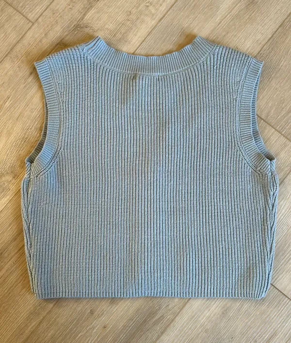 Moon And Madison Sweater Vest Tank - Image 3