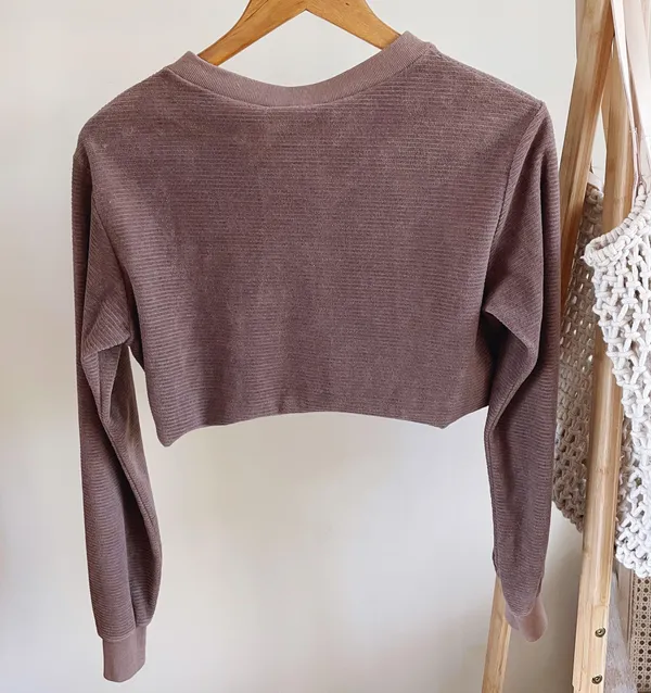 Vintage 70’s Ribbed Corduroy V-neck Cropped Sweatshirt in Taupe - Image 3