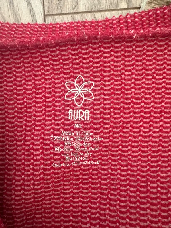 Aura Red Athletic top - Image 2