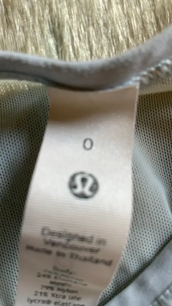 Lululemon Tank Top 0 - Image 2