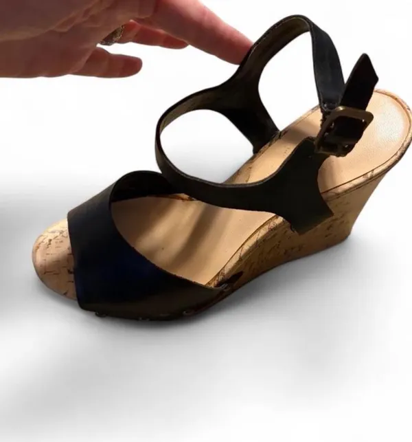 Arizona Jean Co Wedge Sandals - Image 5