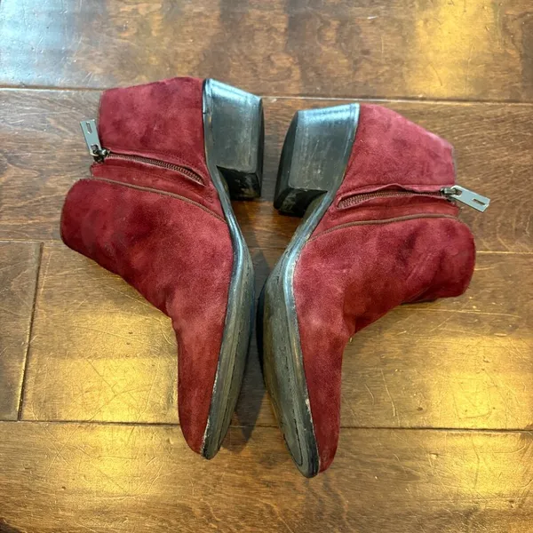 Sam Edelman burgundy suede ankle boots - Image 4