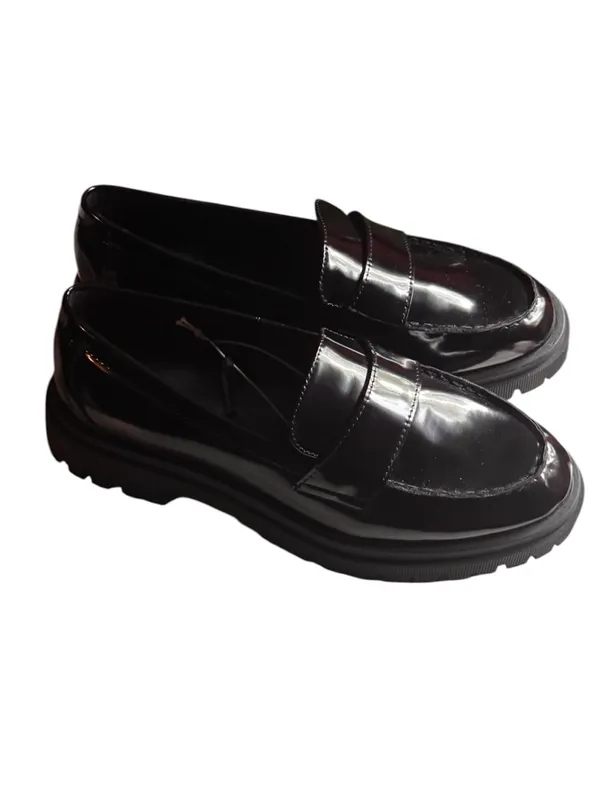 Old Navy Chunky Heel Women's Black Penny Loafers Size 8 New With Tag - Image 2