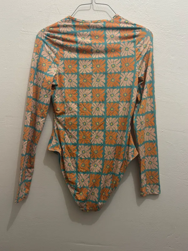 Dippin' Daisy's Shoal Front Zipper Long Sleeve One Piece (S) - Image 7