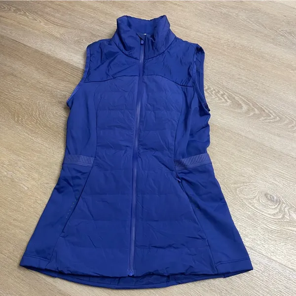 Lululemon Down For It All Vest. Wild Indigo. Size 2 - Image 2