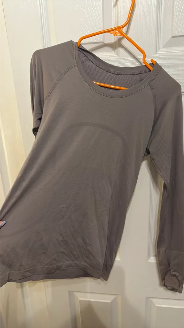 Swiftly Tech Lululemon Long Sleeve - Image 3
