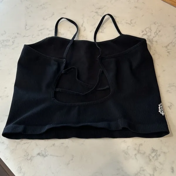 Free People Movement black caged back ribbed tank top layer athleisure sz M/L - Image 2