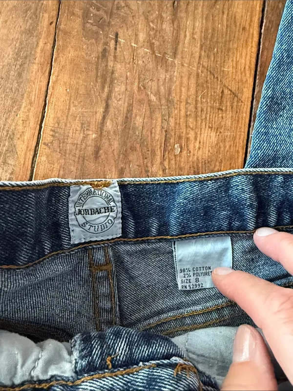 Jordache Blue Acid Wash Vintage Back Yolk Mom Jeans Size 8 - Image 4