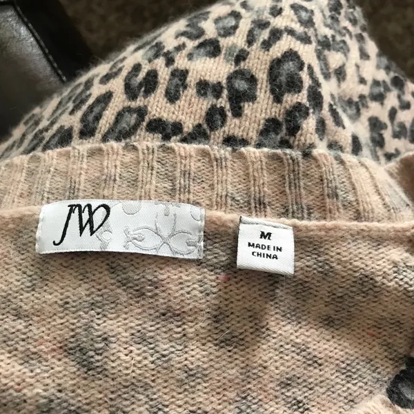 JW Angora and Lamb Wool blend Cardigan - Image 5
