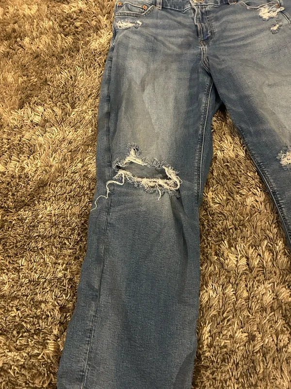American Eagle Jeans - Image 2