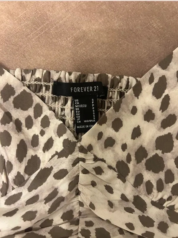 Forever 21 Crop top - Image 2