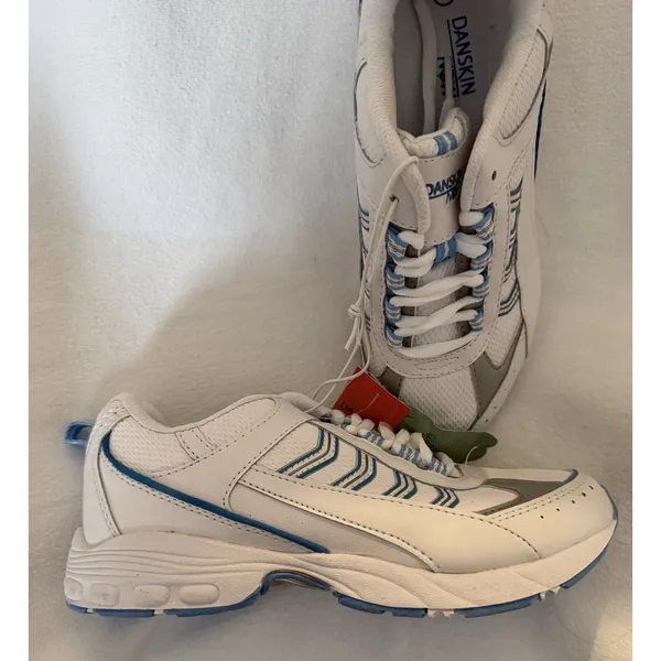 Danskin Now White Blue Gray Athletic Sneakers Women Lace Up Rubber Geometric - Image 2