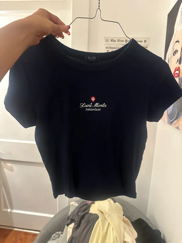 Brandy Melville Crop Top - Image 2