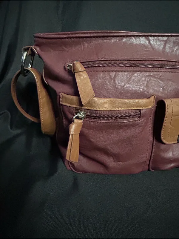 Rosetti Women’s Soft Leather Burgundy & Tan Multi-Pocket Hobo Satchel Bag Purse - Image 5