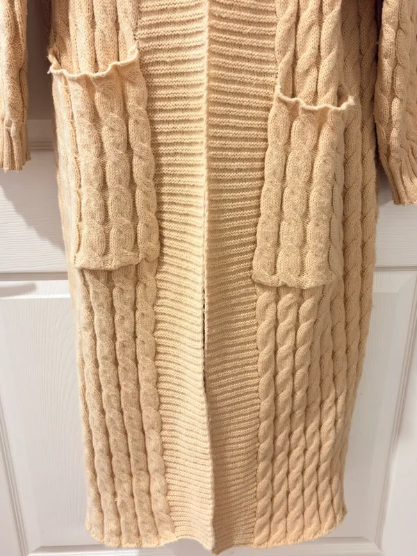 Source Unknown Long Cable-Knit Cardigan - Cream/ Oversized - Image 6