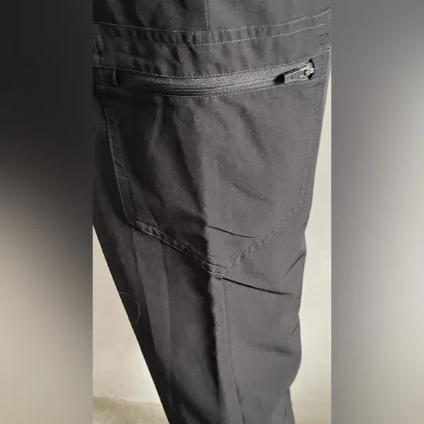 FIGS Zamora 
Jogger Scrub Pants - Image 5