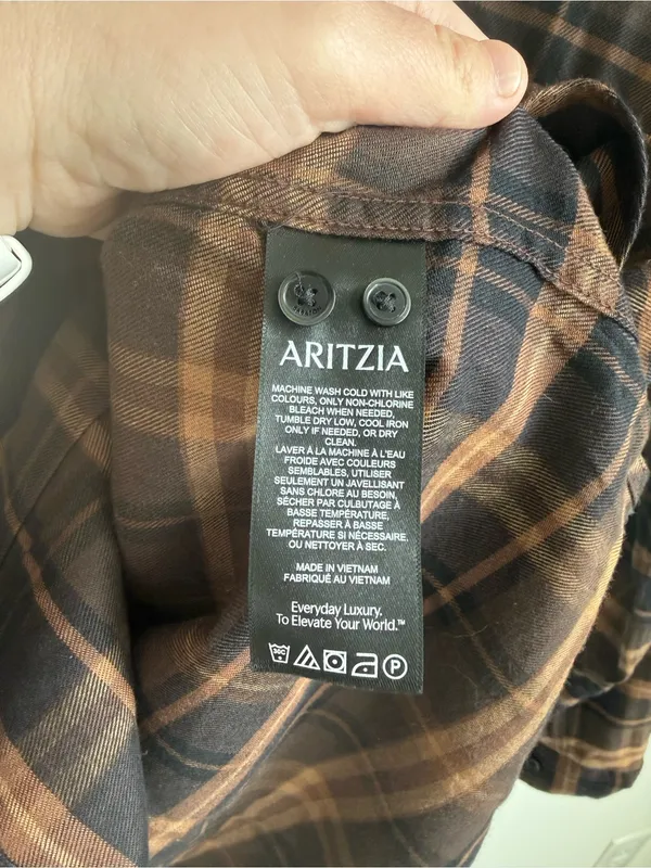 Aritzia Babaton Utility Shirt Brown Plaid Oversized Button Down Size Small - Image 9