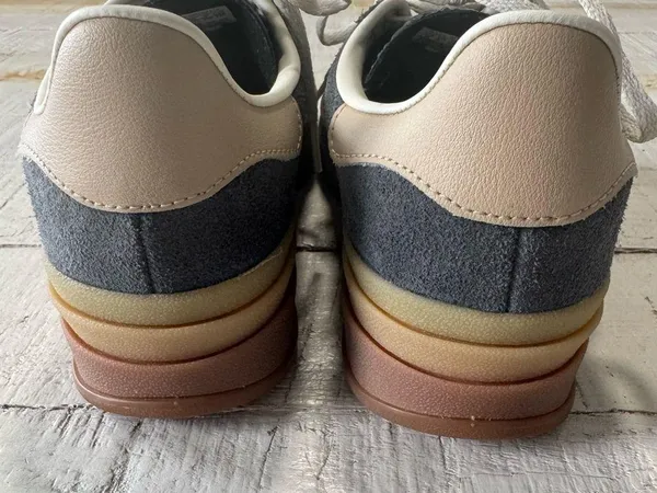 Adidas Gazelle Bold size 6 Grey/Magic Beige/Gum Platform Sneakers Suede Runs Big - Image 8