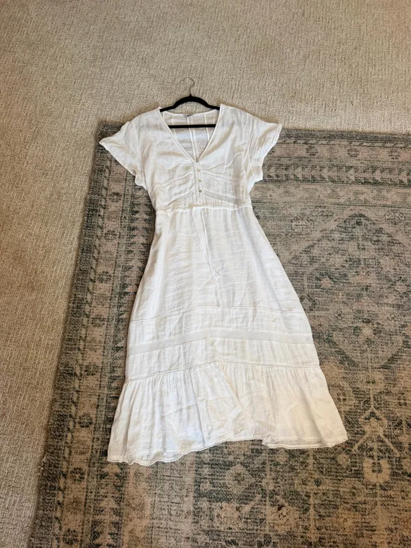 Rails white flowy tiered short sleeve cotton midi dress L. - Image 3