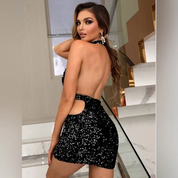 Chic Black Sequin Backless Dress - Image 2