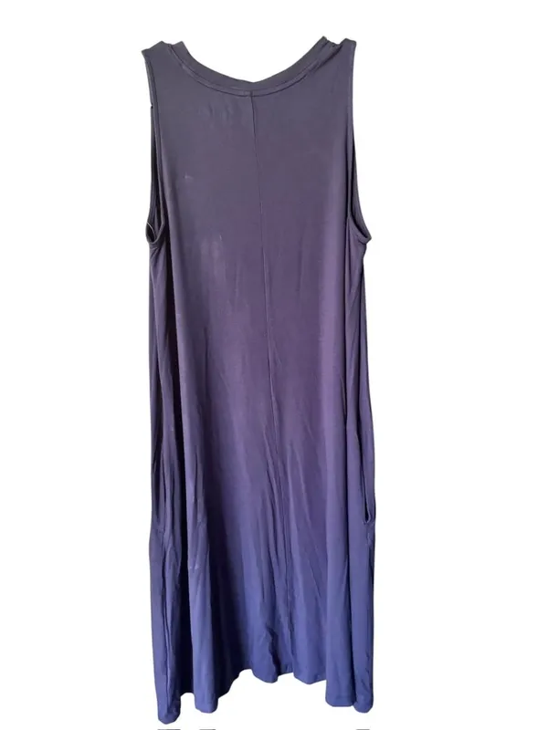 Time & Tru Women’s Navy Blue Loose Fitting Dress with Pockets - Image 3