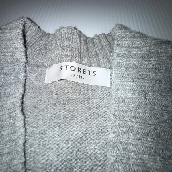 Storets Lyla Oversized Knit Vest Gray Women S/M Made In‎ Korea - Image 2