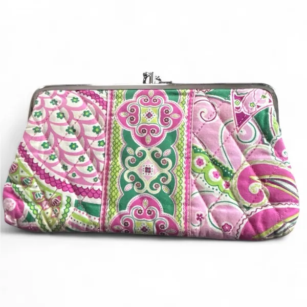 Vera Bradley Colorful Quilted clasp Clutch wallet. - Image 2
