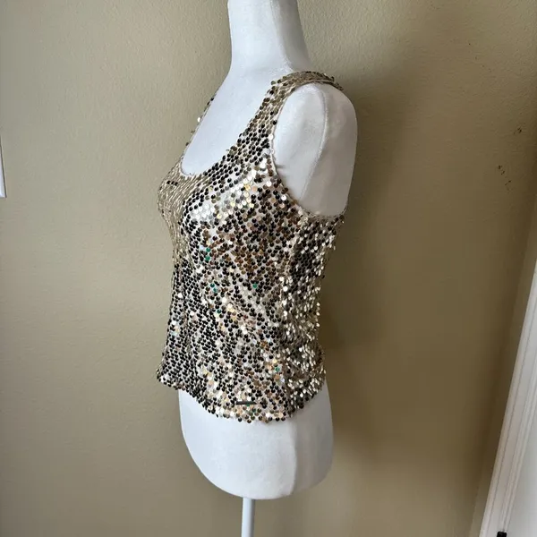 NWOT ABERCROMBIE & FITCH Gold Sequin Racer Back Tank Top - size XS - Image 4