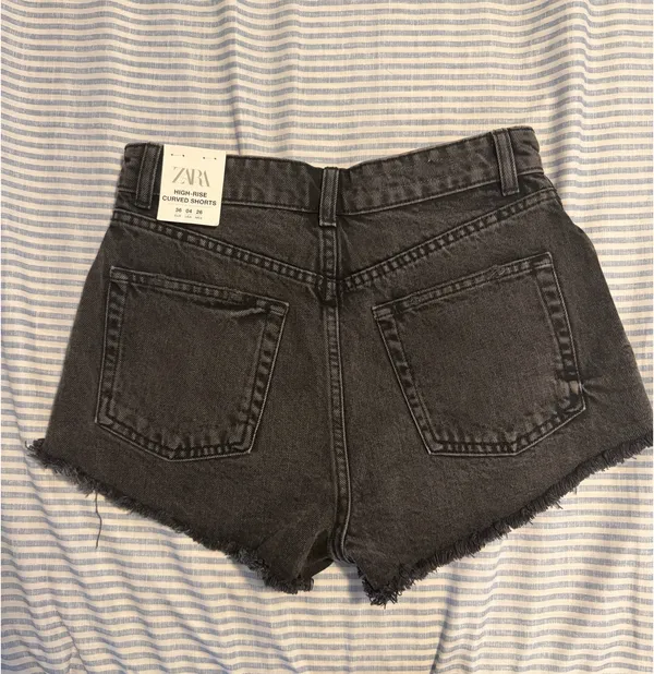 ZARA High-Rise Curved Shorts - Image 3