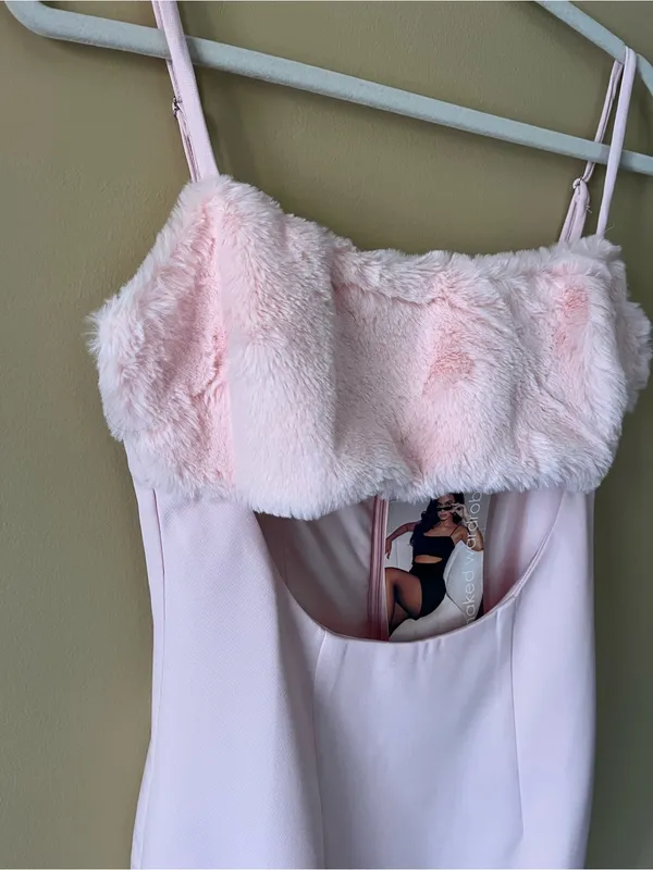 naked wardrobe Pink Faux Fur Bandeau Cutout Mini Dress - Image 5