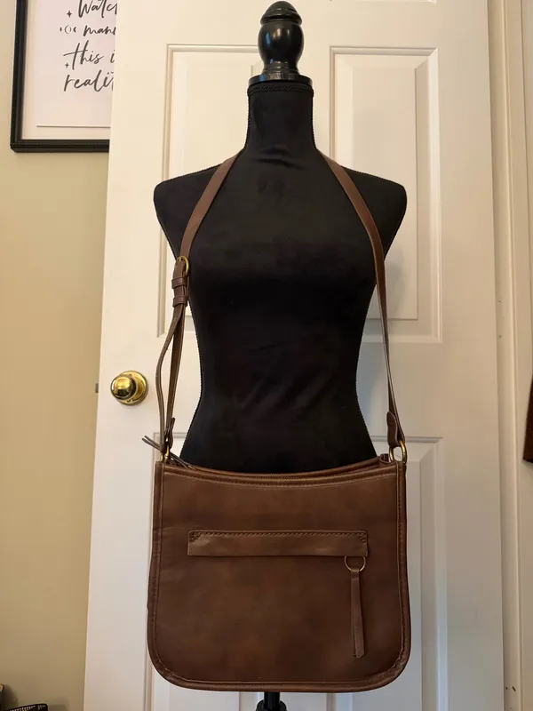 Universal Thread Brown Shoulder Bag - Image 2