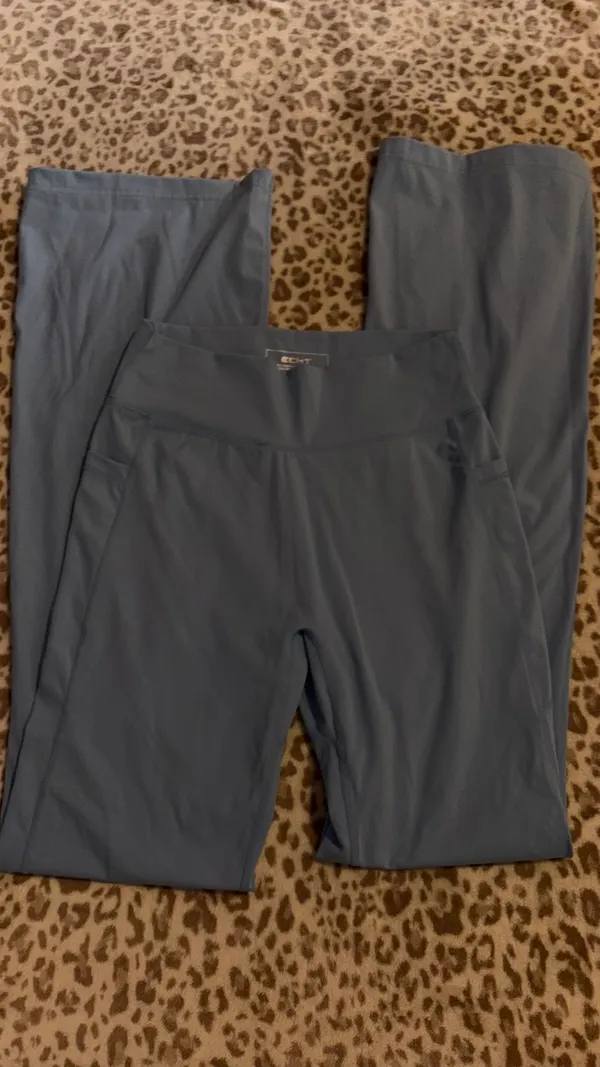ECHT Flare Leggings - Image 2