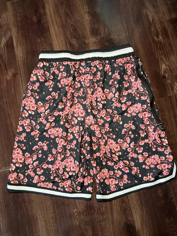 RARE Nike DNA City Exploration Dri-Fit Athletic Shorts Cherry Blossom Size Medium - Image 3