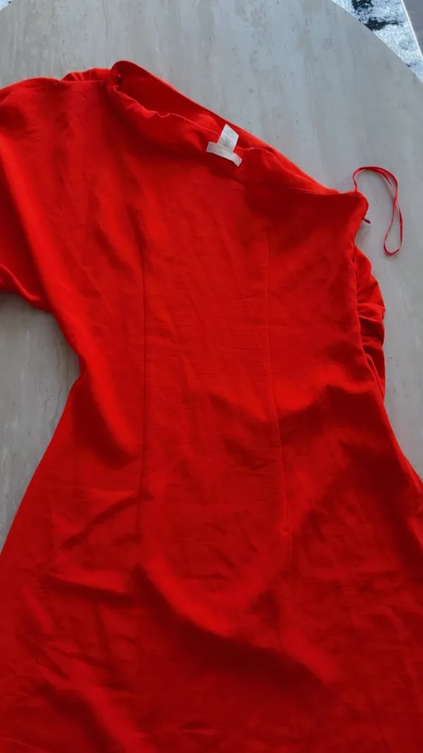 H&M One-Shoulder Orange Mini Dress - Image 4