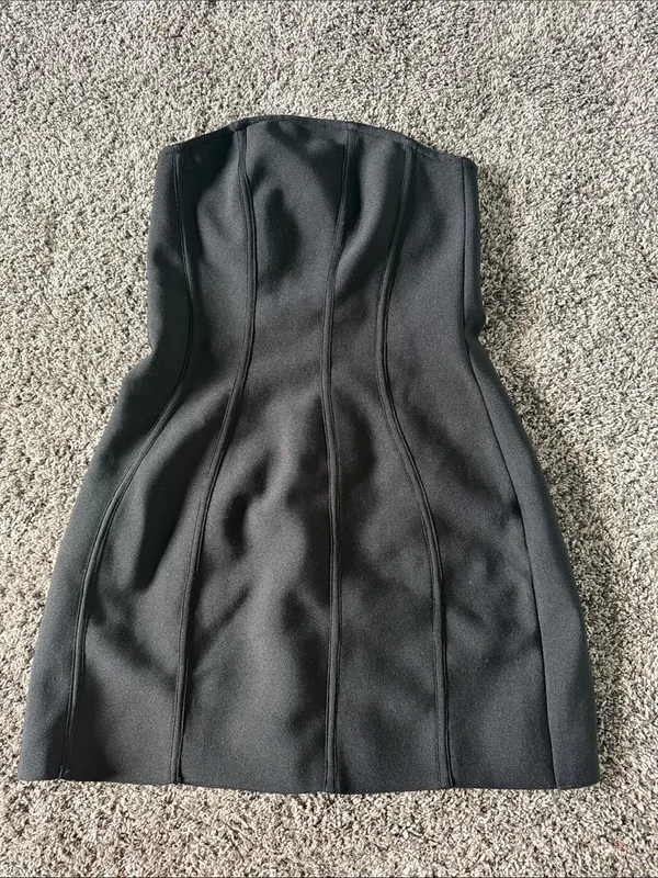ELLIATT Rose Strapless Mini Dress In Black, Size Small, $210 - Image 8