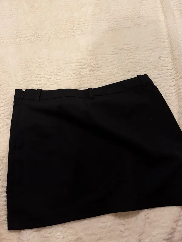 H&M Skirt - Image 3