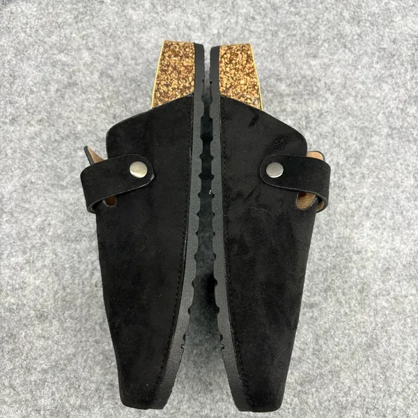 YOKI Gila 102 Black Suede Slip-On Clogs size 8.5 - Image 5