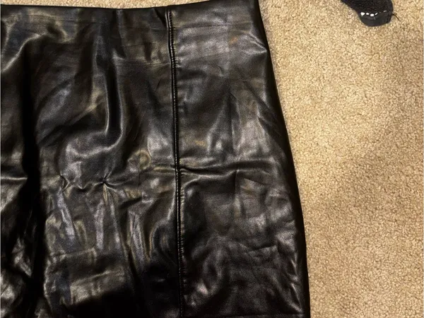 Abercrombie & Fitch Black Faux Leather Mini Skirt - Image 4